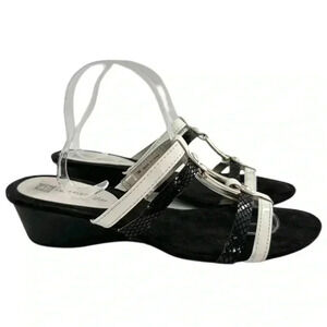 Anne Klein iflex womens sandals size 11 black white t-strap wedges